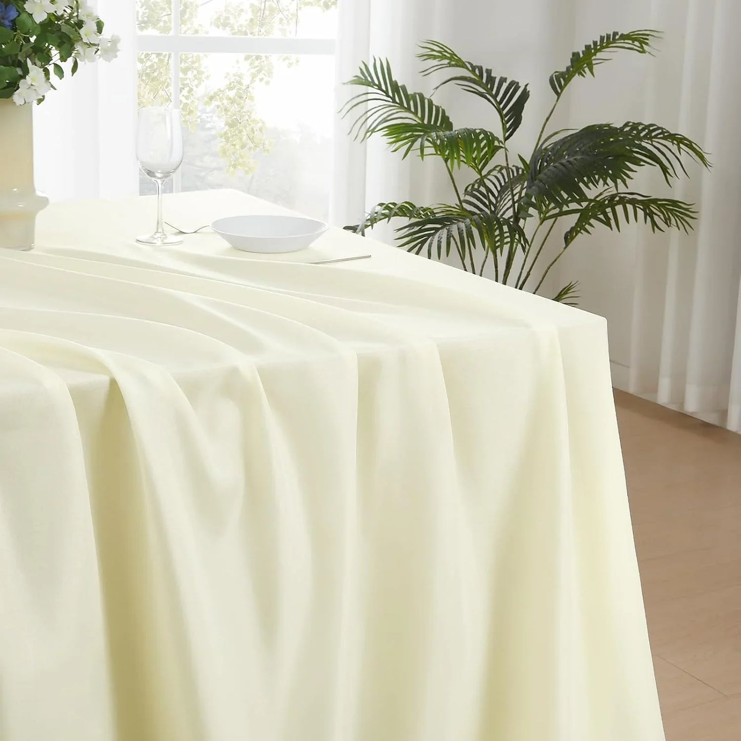 Rectangle Tablecloths 60X120 Inch 6 Pack Ivory Tablecloth for 6Ft Washable Decorative Linen Polyester Table Cloths for 8Ft Dining Table Banquets Buffet Parties and Wedding