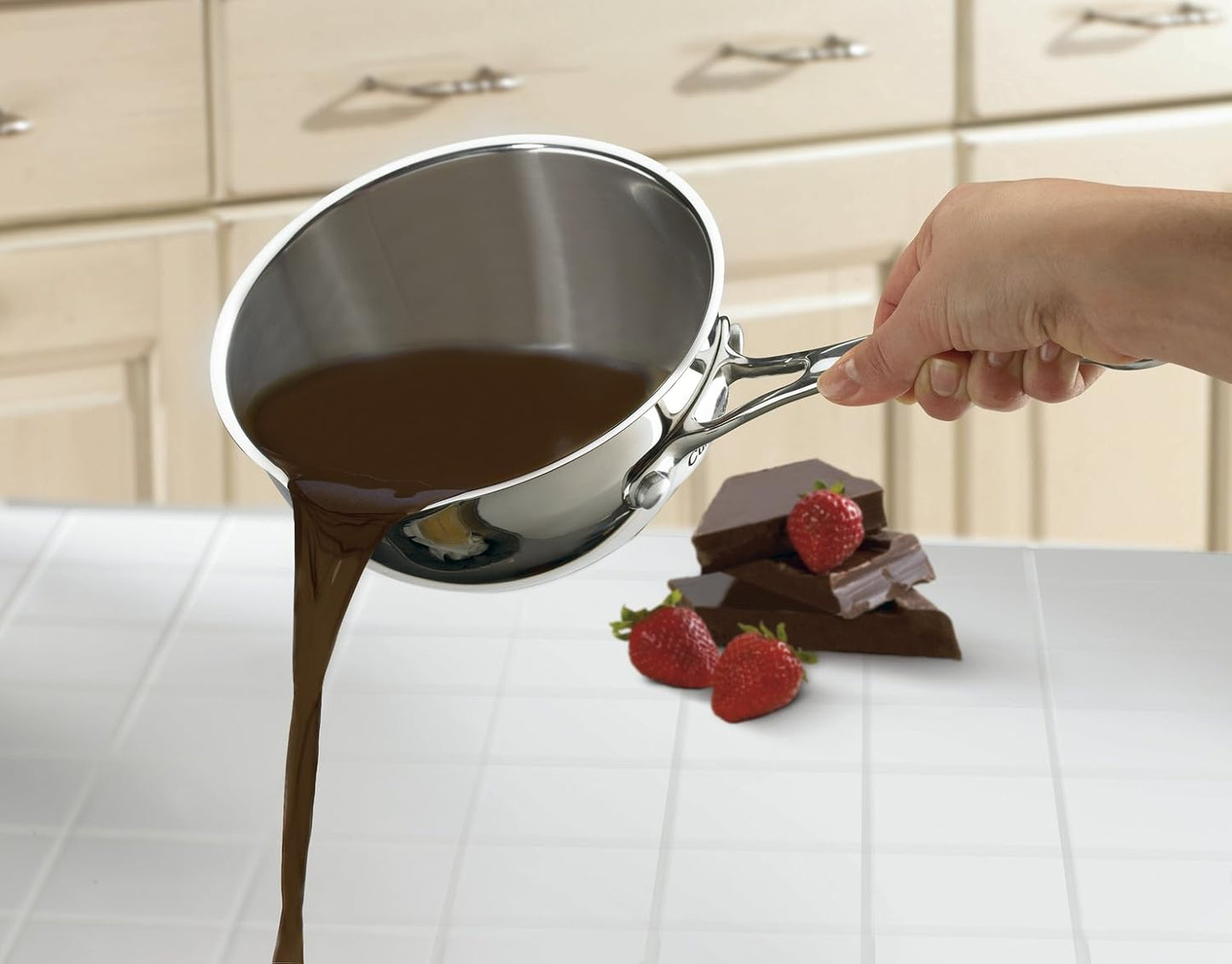735-16OP Chef'S Classic Stainless 1-Quart Pour Saucier,Silver