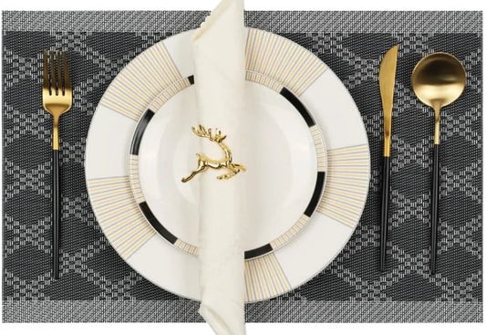 Black Placemats Set of 4, Woven Vinyl Washable Table Mats, Heat Resistant Easy Clean Wipeable PVC Place Mats for Dining Table, Kitchen, Indoor & Outdoor Use