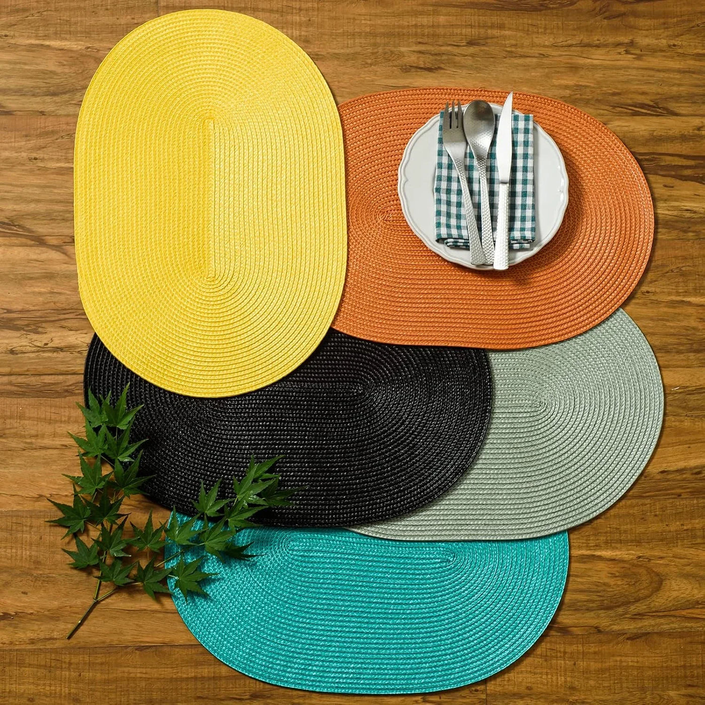 Placemats Set of 6 for Dining Table Washable Woven Non-Slip 18X12 Inches Placemat Heat-Resistant Durable Table Mats for Dining Table Easy to Clean (Sage Green, 6)
