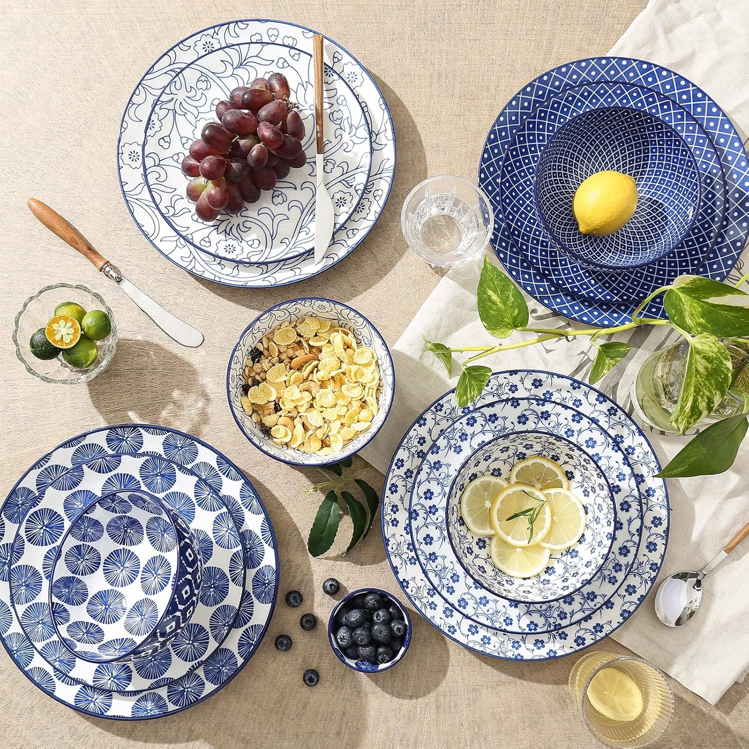Ceramic Dinnerware Sets, 12-Pieces Plates and Bowls Sets, Scratch Resistant Dishes Set for 4, Dishwasher & Microwave Safe,Vintage Blue