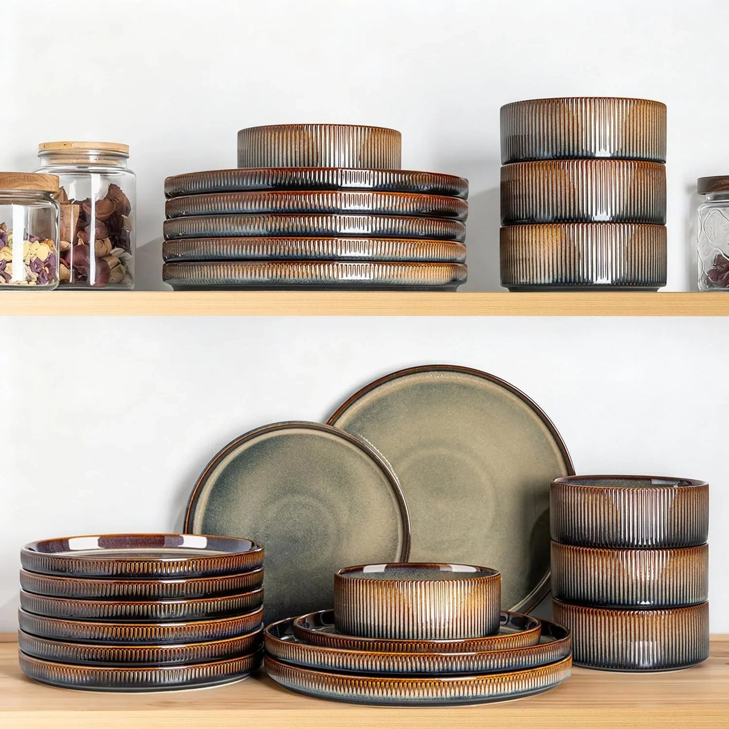 Ceramic Dinnerware Sets for 8, 24 Pieces Porcelain Lightweight Speckled Plates and Bowls Sets, Scratch Resistant Dish Set, Oven & Microwave & Dishwasher Safe, Coca Mocha