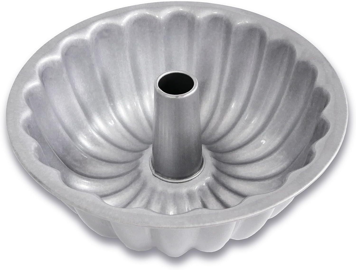 Global Bakeware Scalloped Tube Cake Pan