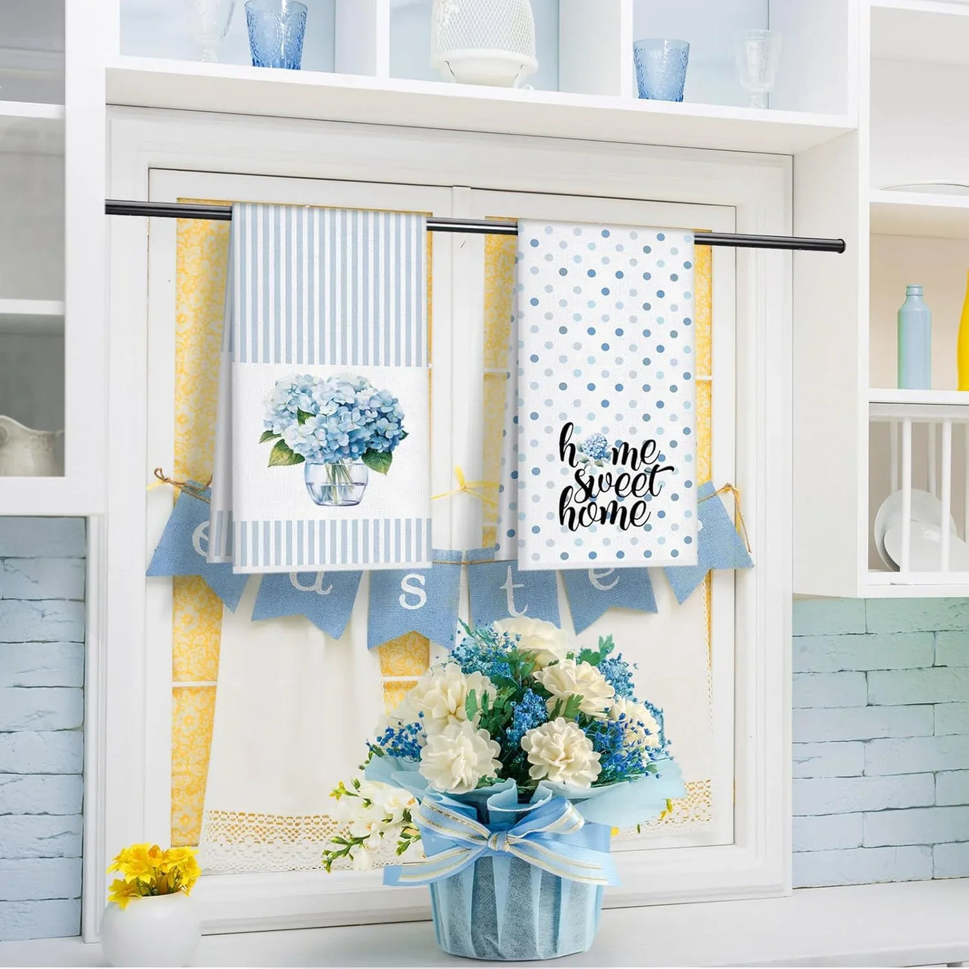 4 Pack Blue Hydrangea Kitchen Hand Towels Farmhouse Blue Hydrangea Decor, 18X26 Inch Summer Flowers Decorative Spring Floral Tea Dish Towels for Kitchen Bathroom
