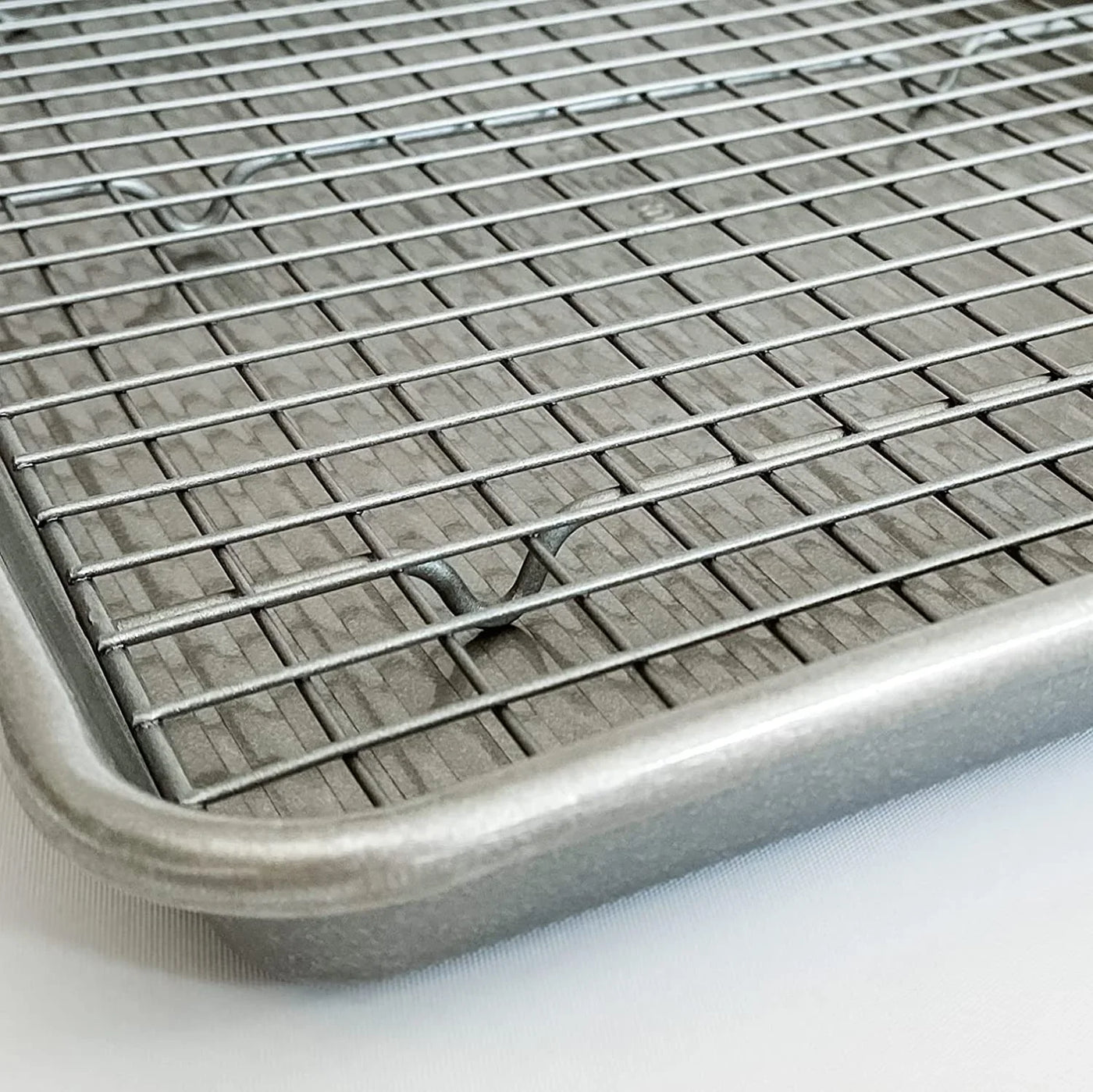Bakeware Half Sheet Baking Pan and Bakeable Nonstick and Cooling Rack Set, Metal