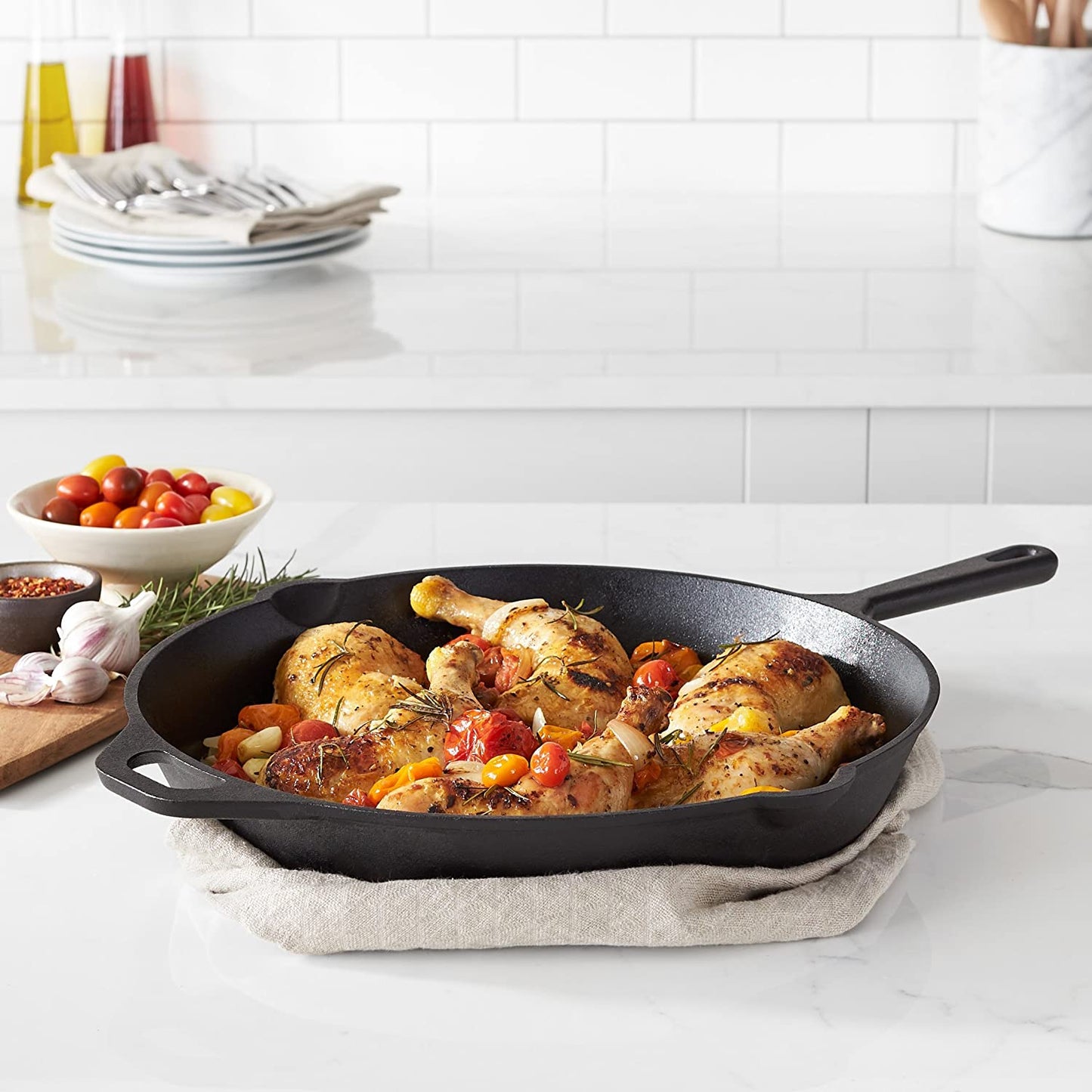 Pre-Seasoned Cast Iron Skillet, Oven Safe, Even Heating, Heat Distribution, Stove Compatible, Heavy-Duty, 15-Inch, Black
