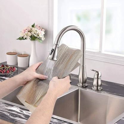 Placemats, Placemats Set of 6, Heat Resistant Place Mats, Washable PVC Table Mats, Woven Vinyl Plastic Placemats for Dining Table, Non-Slip Stain Resistant Kitchen Table Placemats Easy to Clean