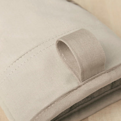 Beacon Two-Tone Non-Slip Mini Oven Mitt Set, Milkshake/Beige, 5.5"X8", 2 Piece