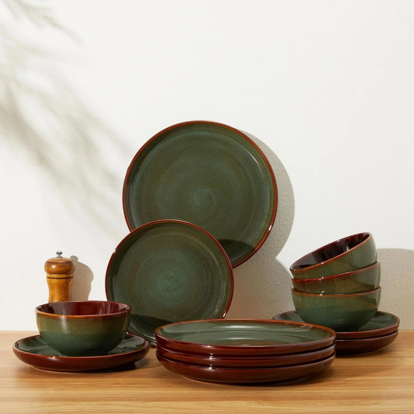 Stoneware Dinnerware Sets, Ceramic Plates and Bowls Set, Microwave & Dishwasher Safe Kitchen Dishes, Modern Dinner Salad Plates | Cereal Bowls, Dishware Sets Service for 4 Sage Green