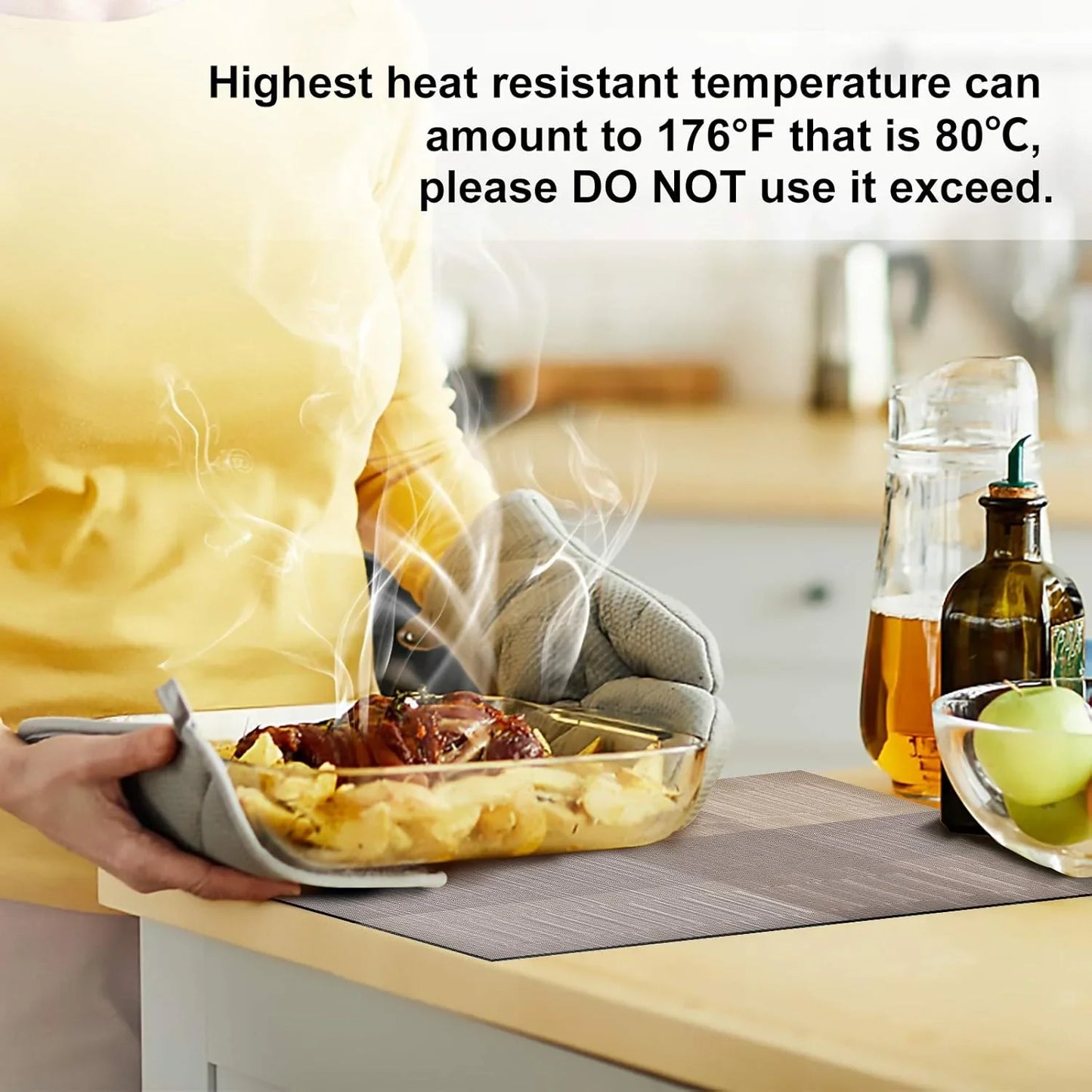 Placemats, Placemats Set of 6, Heat Resistant Place Mats, Washable PVC Table Mats, Woven Vinyl Plastic Placemats for Dining Table, Non-Slip Stain Resistant Kitchen Table Placemats Easy to Clean