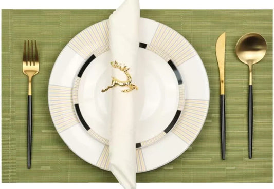 Green Placemats Set of 4, Woven Vinyl Washable Table Mats, Heat Resistant Easy Clean Wipeable PVC Place Mats for Dining Table, Kitchen, Indoor & Outdoor Use