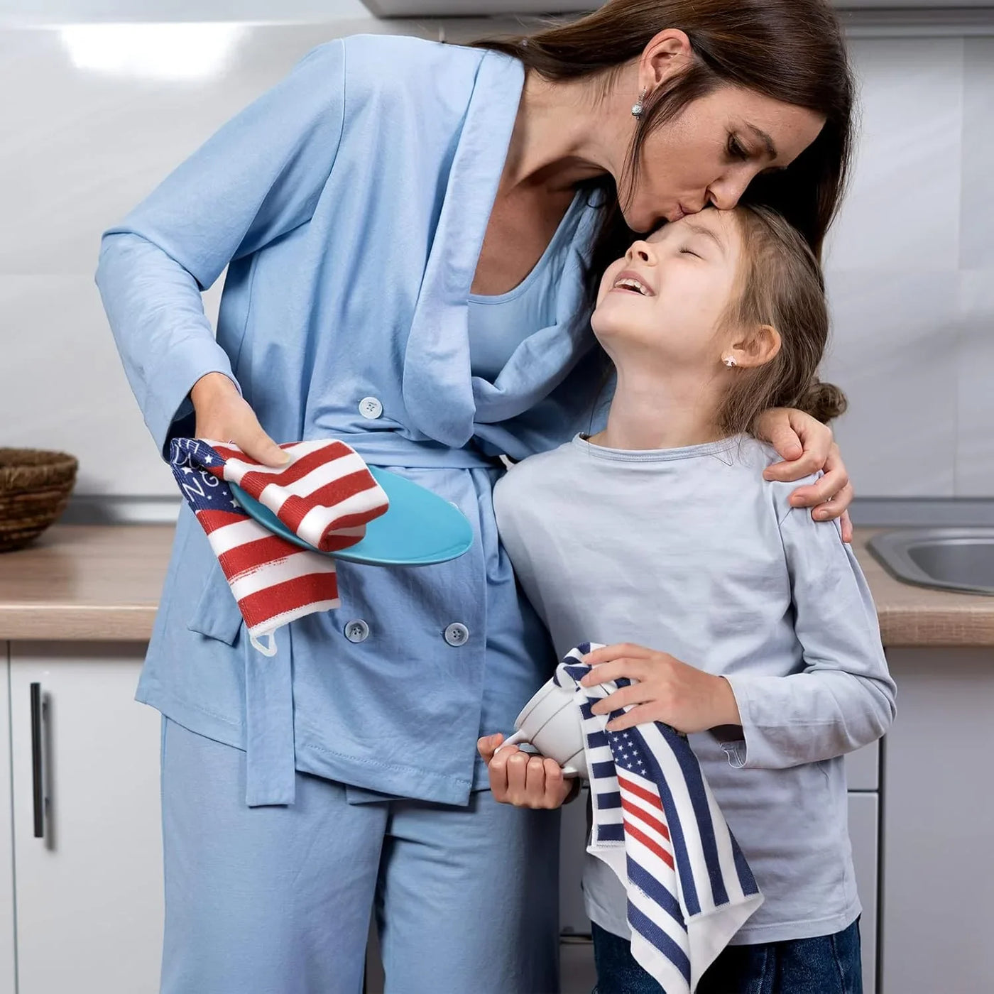 4 Pcs 4Th of July Patriotic Kitchen Towels American Flag Stars Dish Towels Independence Day Hand Towel Red White Blue 250Th Anniversary for Kitchen Housewarming Gifts Memorial Day Home, 15.7" X 23.6"