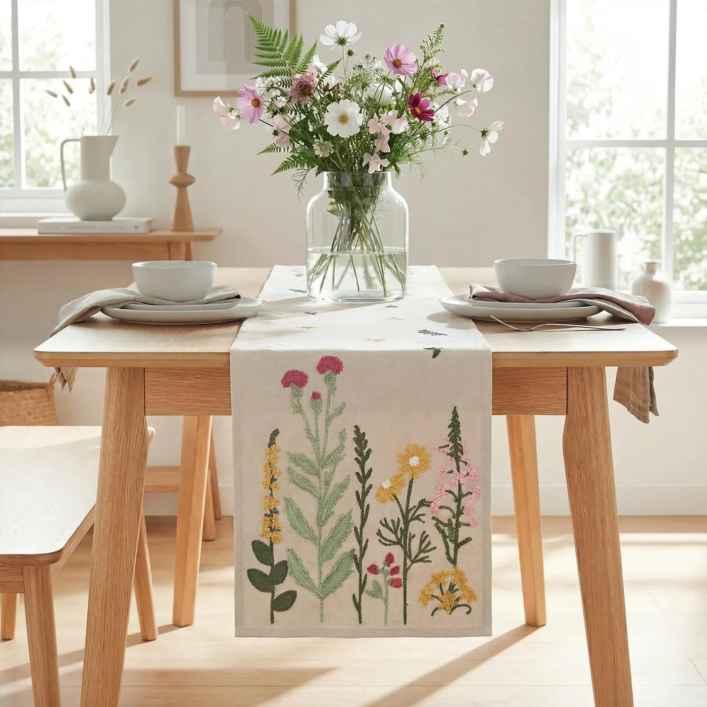Beige Soft Chain Embroidery Wild Floral Spring Table Runner, Seasonal Summer Kitchen Dining Table Decoration for Home Party Decor 13X72 Inch