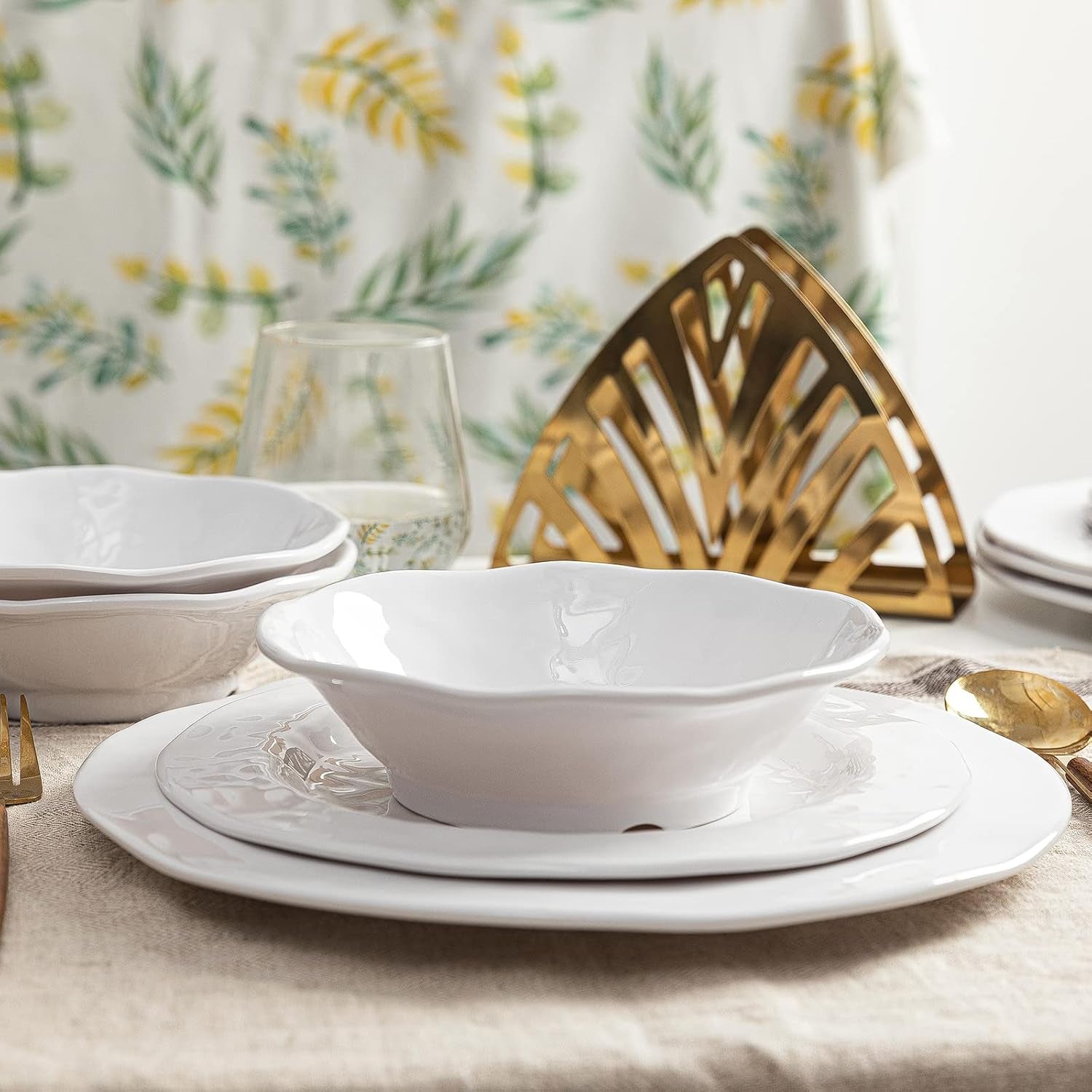 Basic White Melamine Dinnerware Sets, 18 Piece Melamine Dishes Set, Service for 6, Plates and Bowls Sets Great for Indoor and Outdoor Use, Dishwasher Safe…