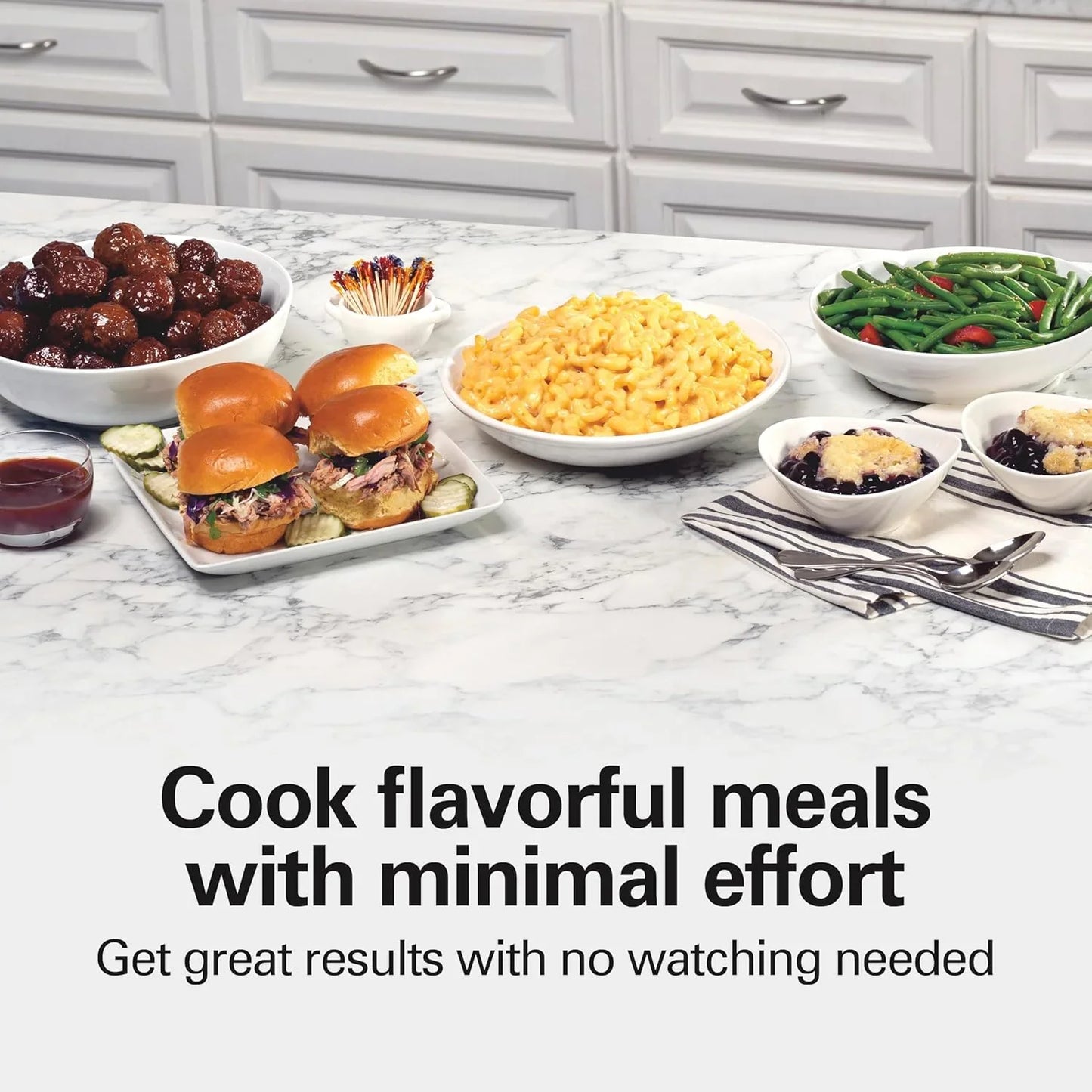 Slow Cooker, Extra Large 10 Quart, Stay or Go Portable with Lid Lock, Dishwasher Safe Crock, Black (33195)