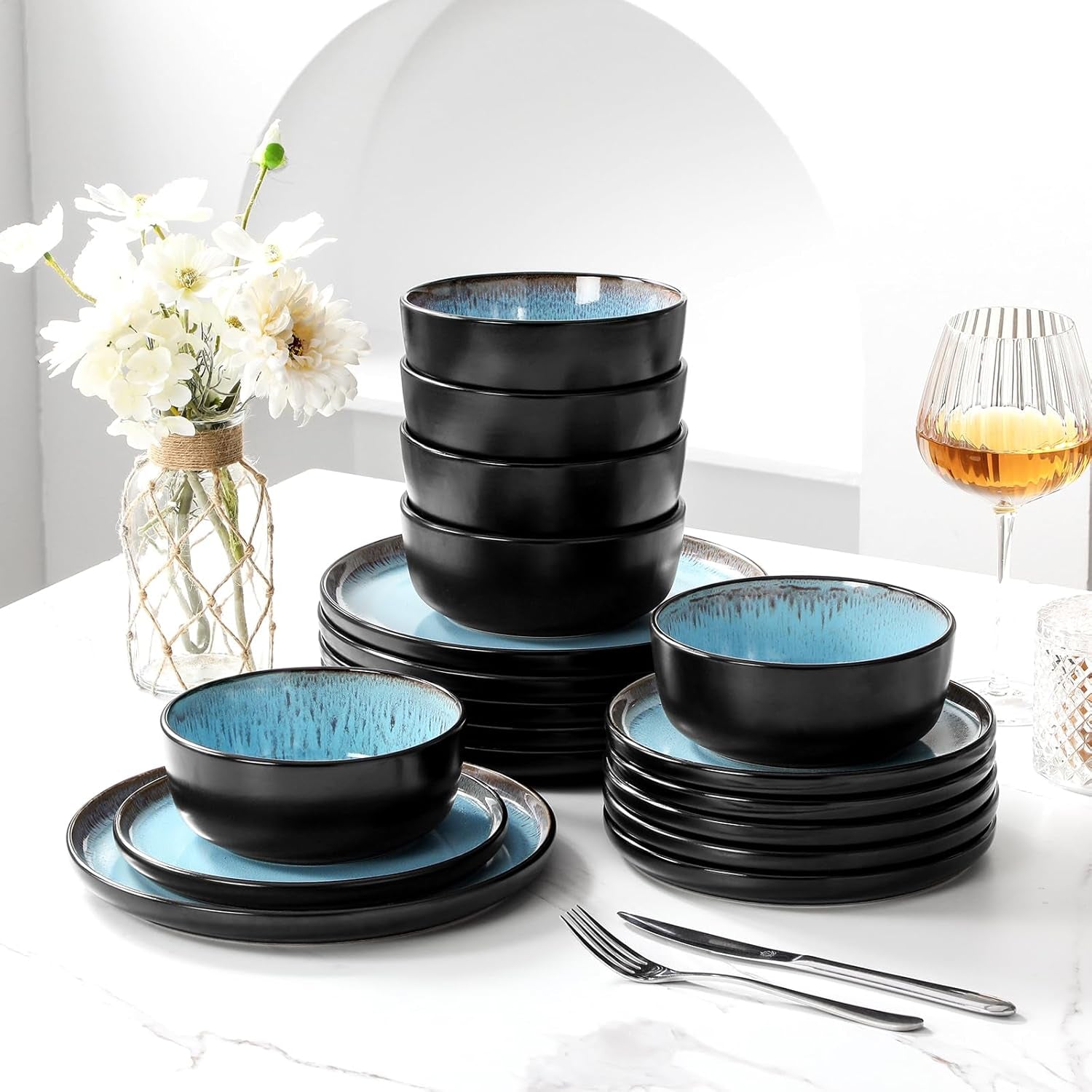 Plates and Bowls Sets, 18 Pieces Stoneware Dinnerware Sets for 6, Kitchen Dish Set Mircowave and Dishwasher Safe Ceramic Dishware, Blue, Series AMBER