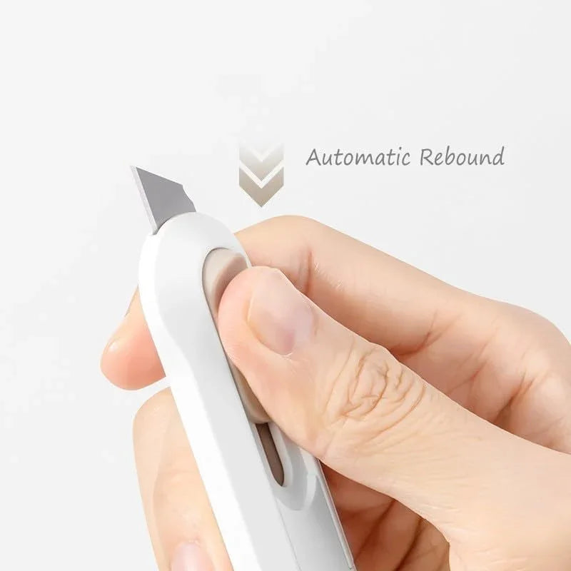 4Pcs Utility Knife Box Cutters, Retractable Letter Opener, Sharp Cartons Cardboard Cutter Razor Knife for Christmas, Smooth Mechanism Perfect for Office and Home Use