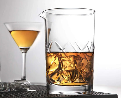 Professional 24 Oz Cocktail Mixing Glass, Thick Bottom Seamless Crystal Mixing Glass