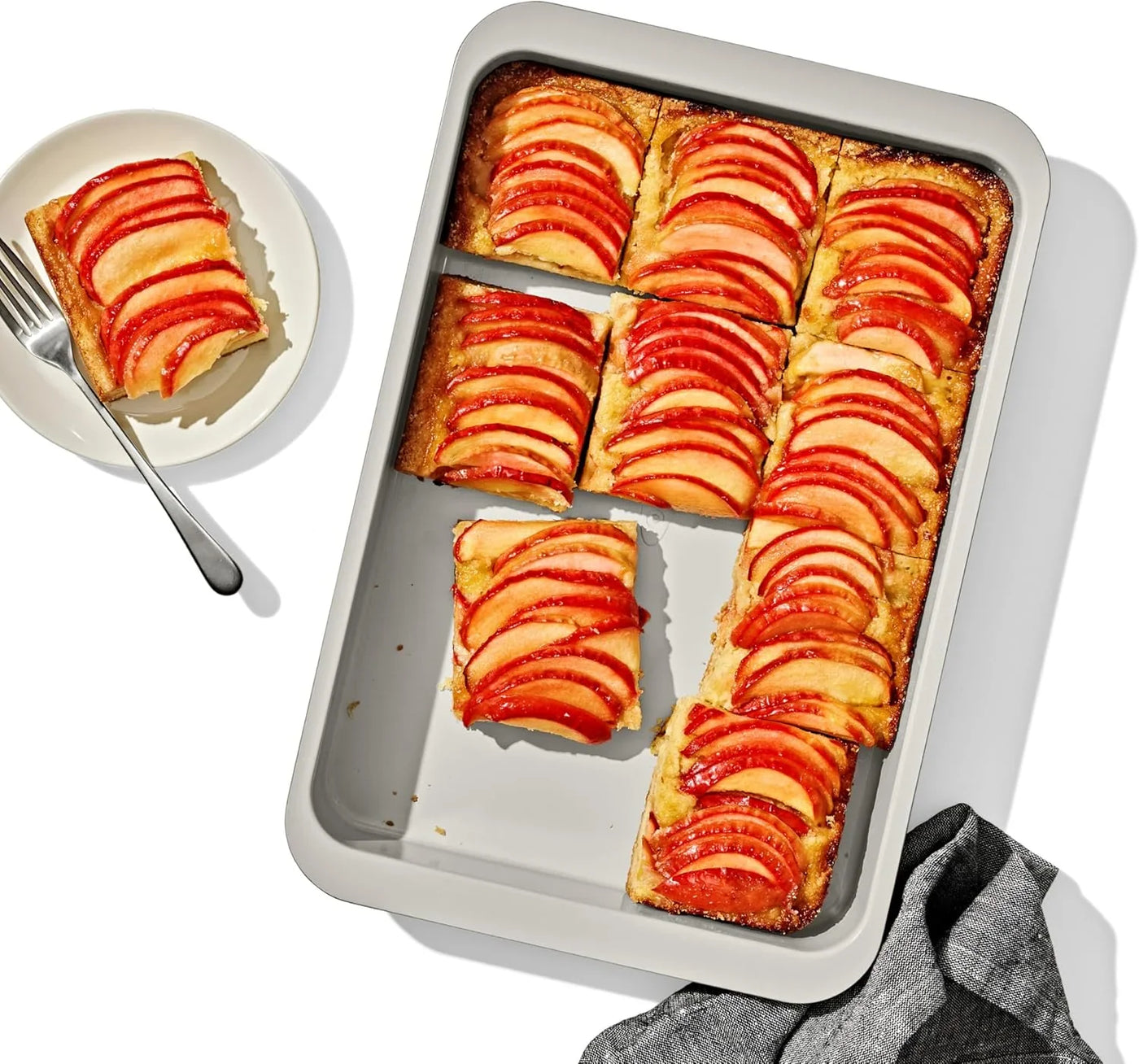 Good Grips Non-Stick Pro Ceramic Coated Metal Bakeware 9” X 13” Cake Pan – Biscuit