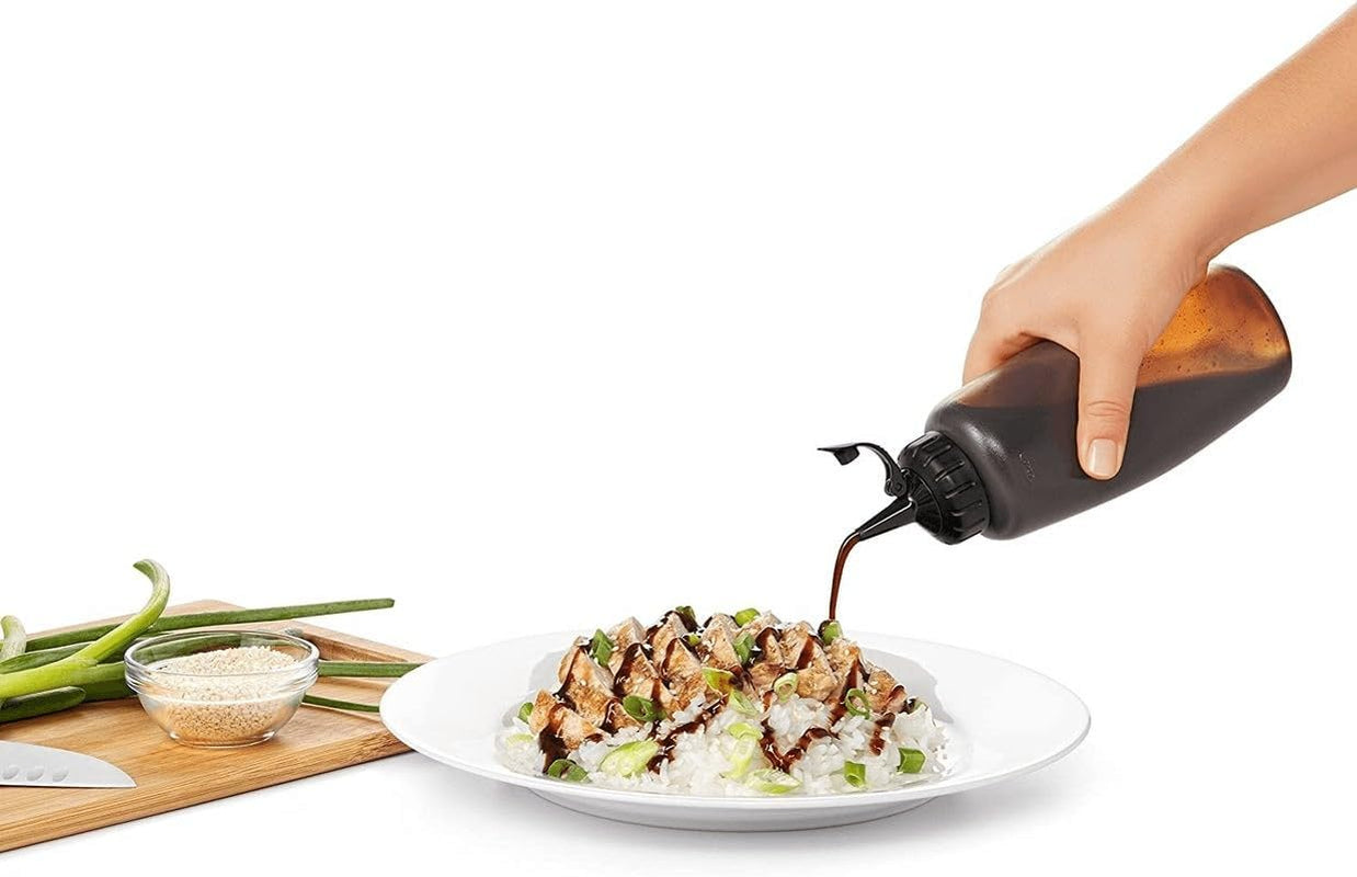 Good Grips Chef'S Squeeze Bottle - Medium | Chef'S