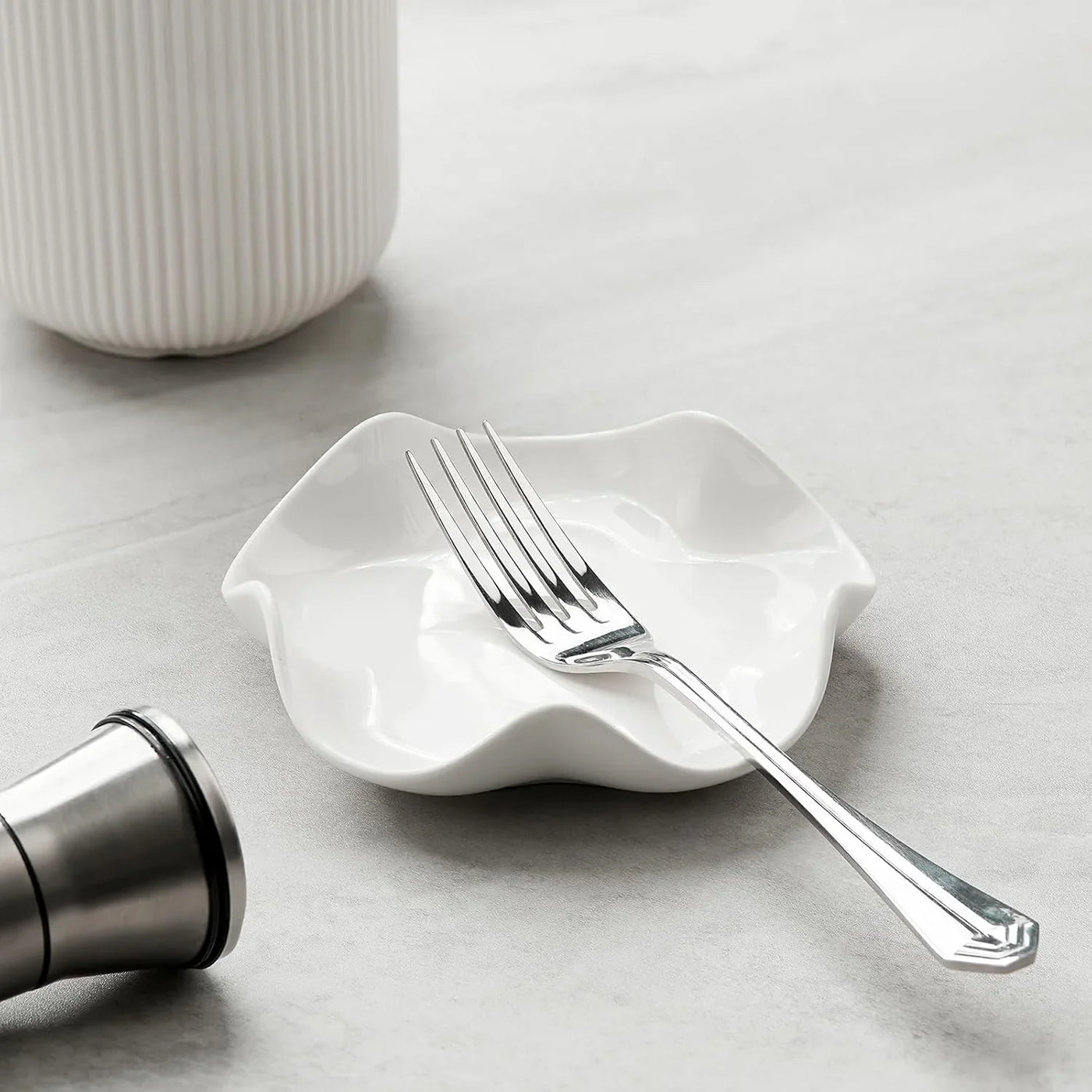 Spoon Rest for Stove Top, 5.3 Inch Ceramic Spoon Holder for Kitchen Counter, Coffee Spoon Holder, Cooking Utensil Rest for Spoons, Ladles, Tong, Heat-Resistant Spoon Rest, Housewarming Gifts