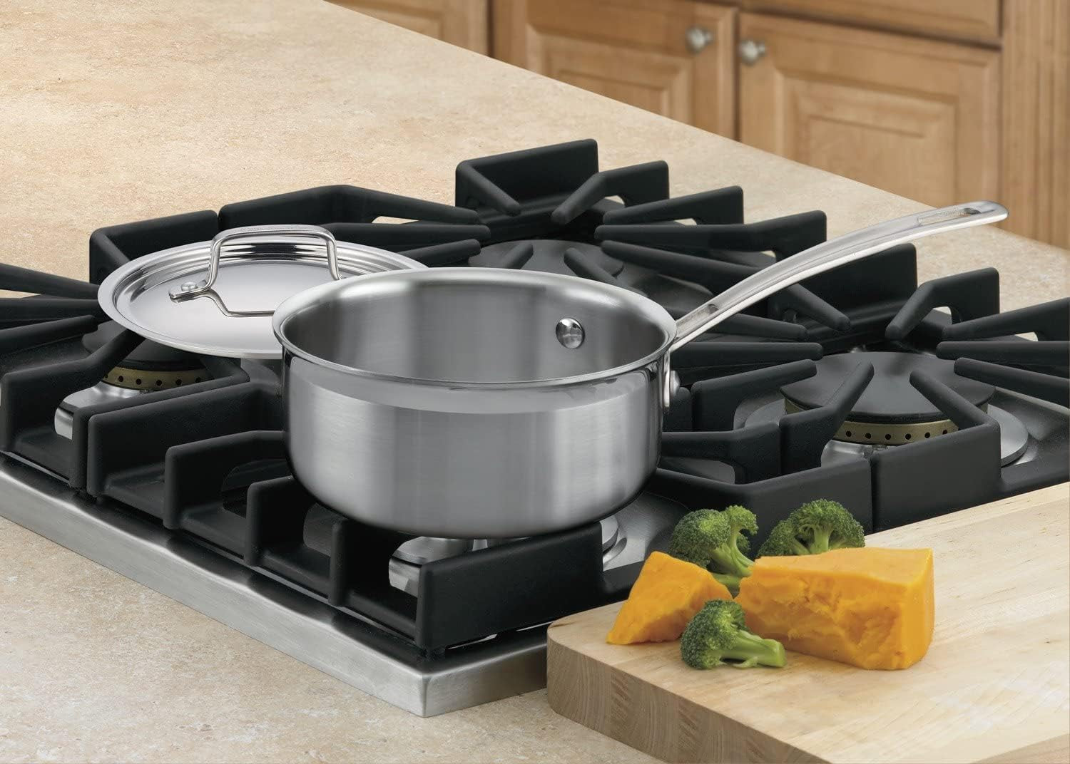 1.5 Quart Multiclad Pro Triple Ply Saucepan W/Cover, MCP19-16N
