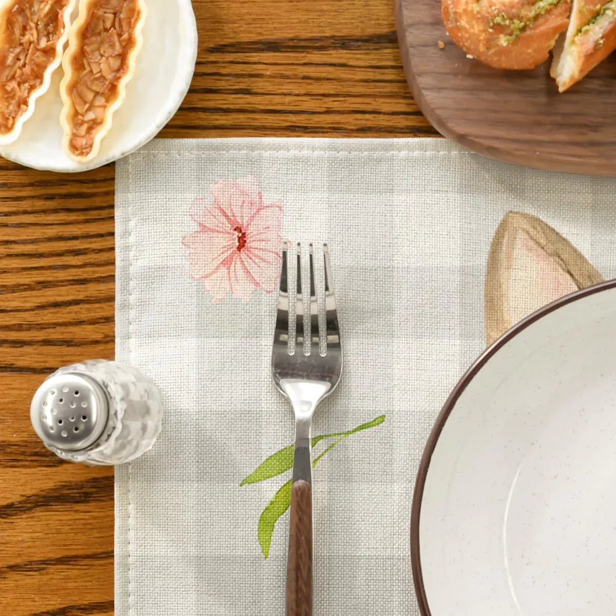 Buffalo Plaid Bunny Rabbit Ears Flower Easter Placemats for Dining Table, 12 X 18 Inch Spring Summer Seasonal Holiday Rustic Vintage Washable Table Mats Set of 4