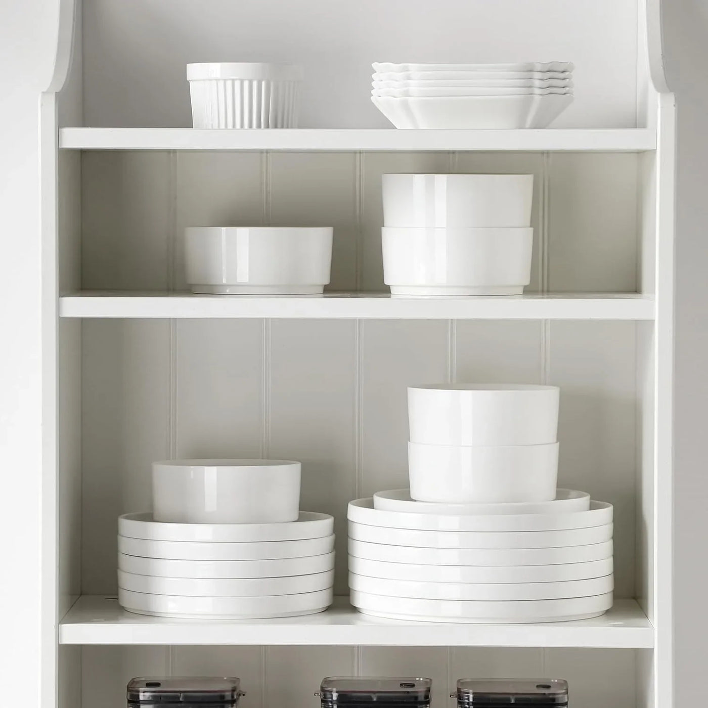 24 Pieces Porcelain Dinnerware Set, Modern White Dish Set for 8, Premium Serving Plates and Bowls Sets, Chip and Scratch Resistant Dishware Sets Kitchen Dishes Dining Ware Set, Series LEAH