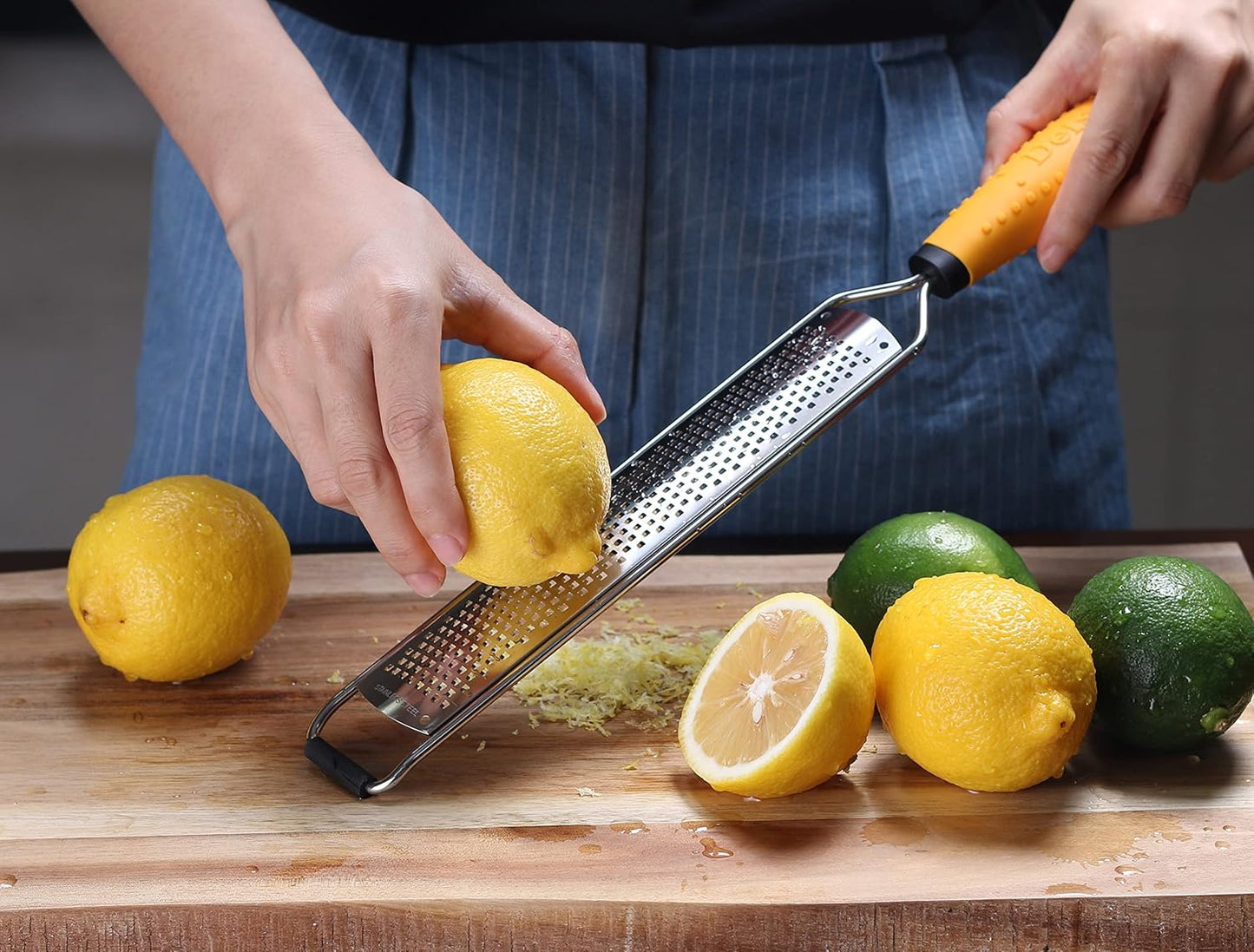 PRO Lemon Zester & Heavy Duty Cheese Grater & Vegetable Grater - Parmesan Cheese Lemon, Garlic, Nutmeg, Chocolate, Fruits, Vegetables, Ginger Grater - Cheese Shredder & Stainless Steel Grater